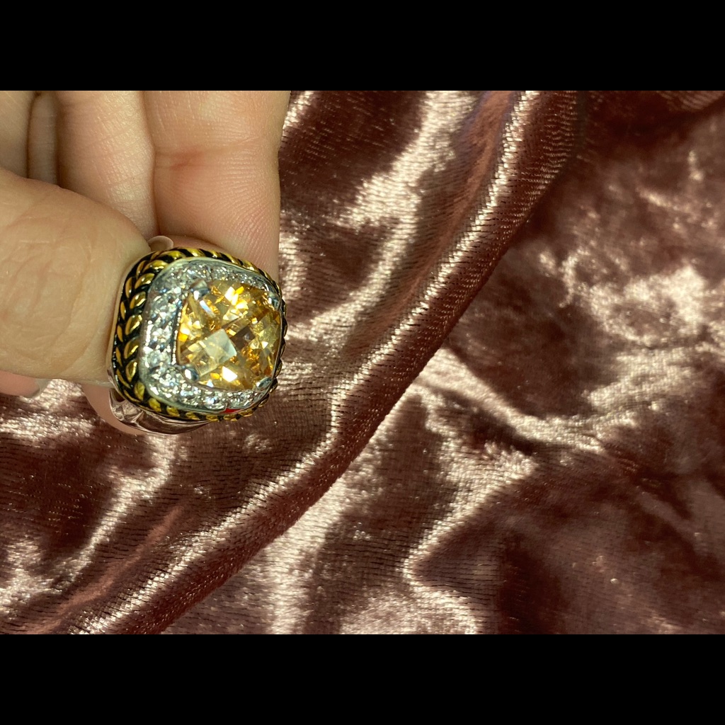 Dazzling Champagne Color 2Tone Ring